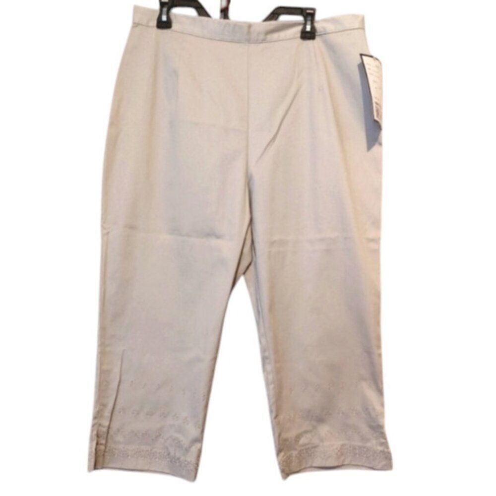 New Vintage Bill Blass Capri Pants Stretch Khaki Embroidered Hem Coastal SZ 16